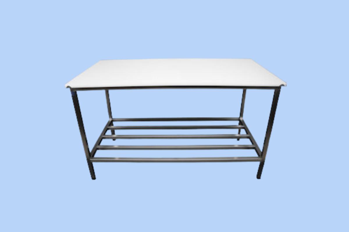 table de découpe en inox avec clé basse